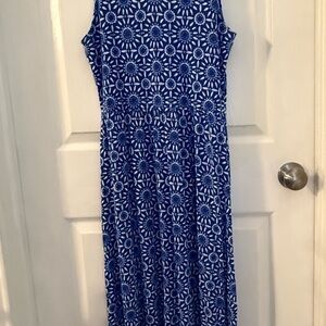 So maxi dress blue & White Sleeveless 95%Rayon& 5% Spandex Slits on both sides L
